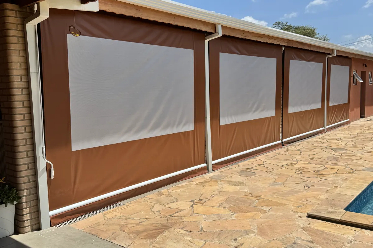 Projeto em Cortinas em Lona Vinílica 03
